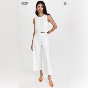 Selling Black Halo Nia Set Size 4!! Worn once for rehearsal dinner